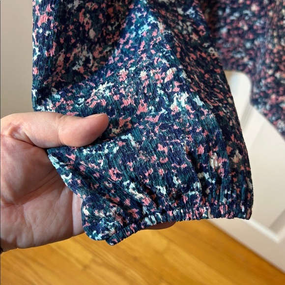 Pennington’s paint splatter long sleeve blouse tie front size 1x - Picture 6 of 7